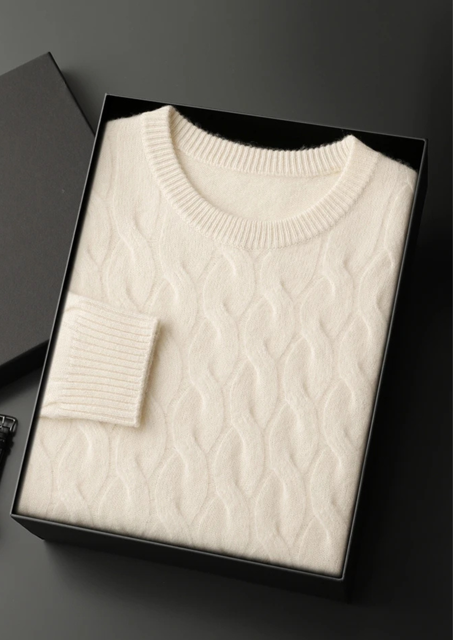PREMIUM CASHMERE CABLE CREWNECK