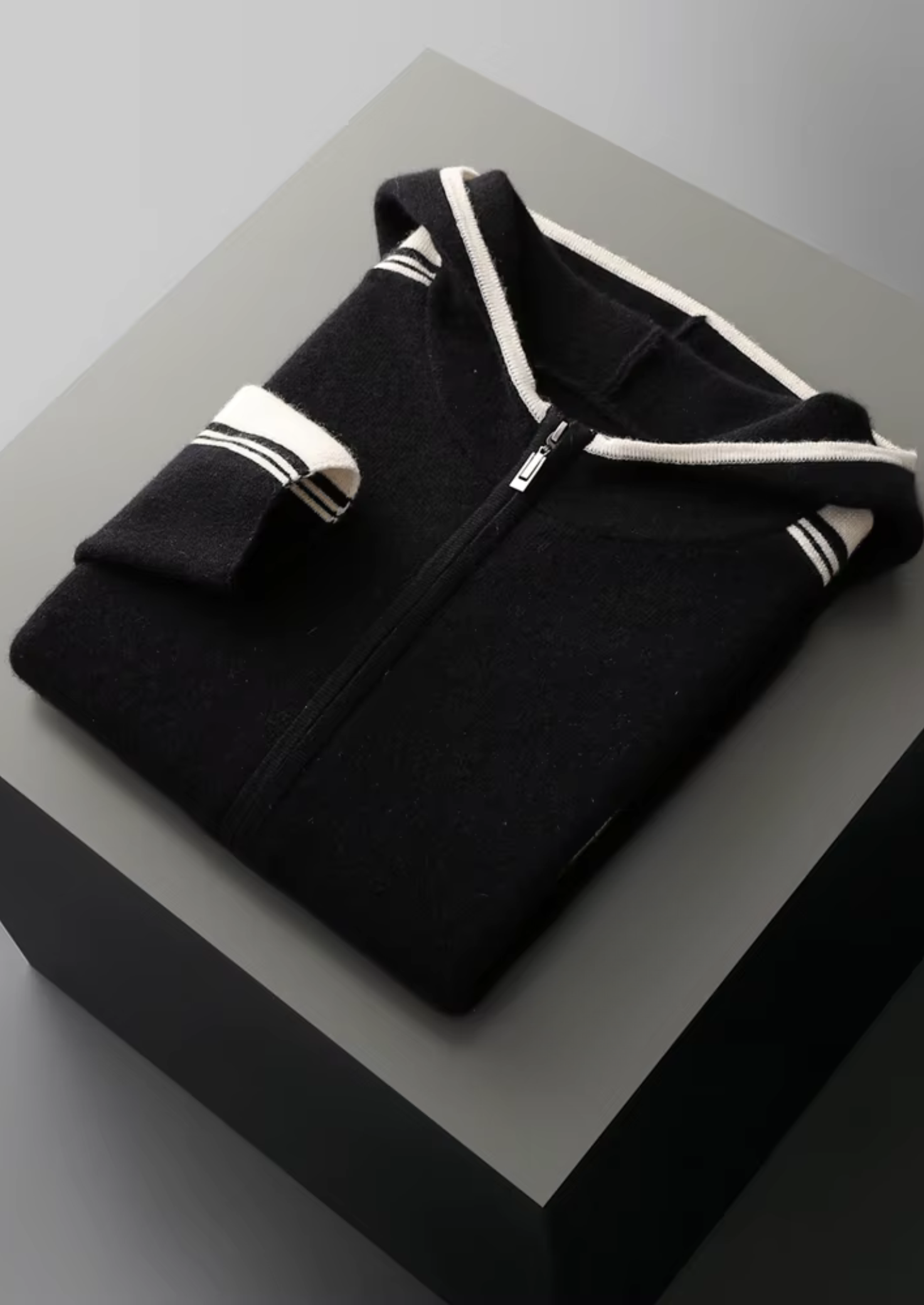 PURE EXTRA-FINE MERINO WOOL DAMIEN SET